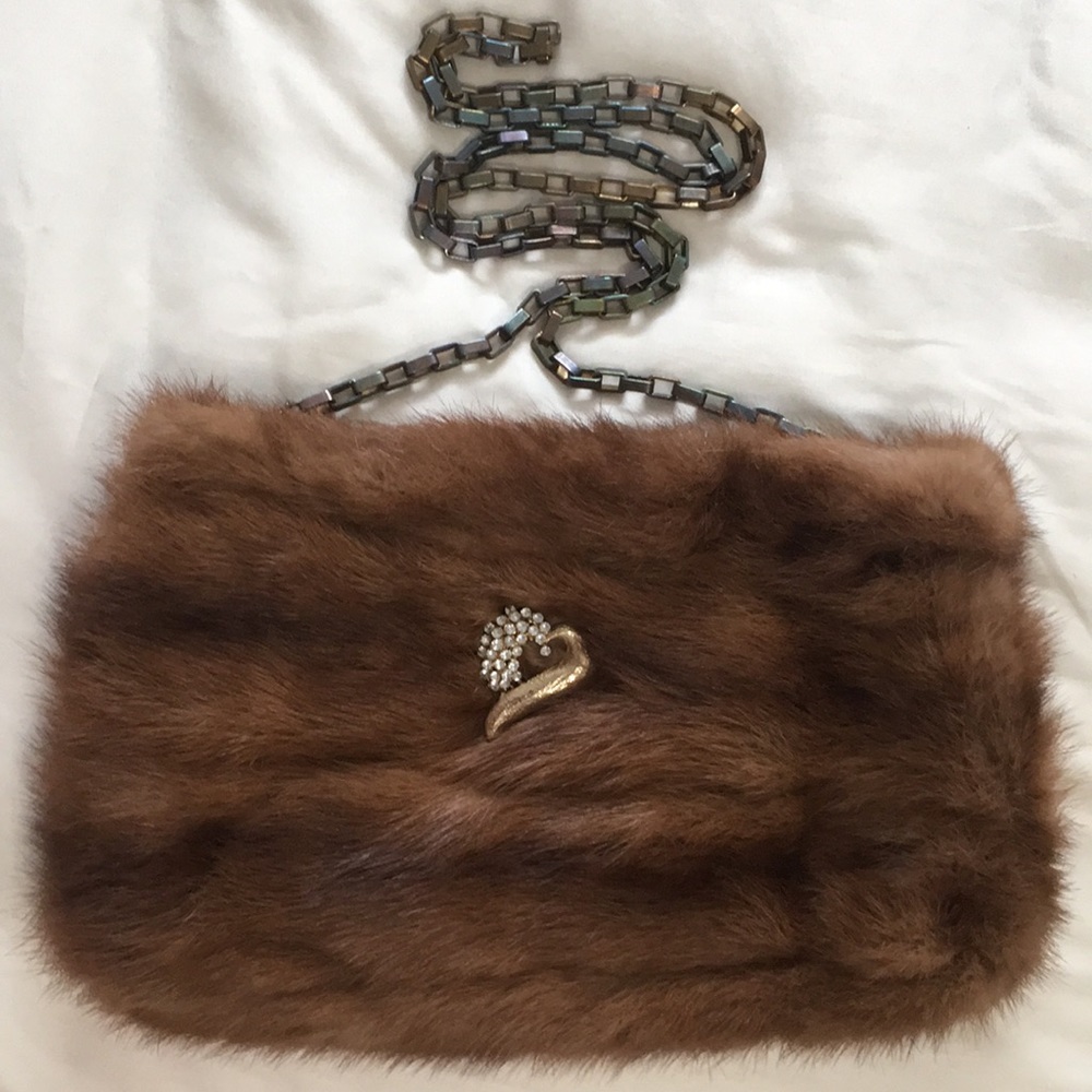 OFFERS WELCOMED - BEAUTIFUL! Vtg Genuine Autumn Haze Brown Mink Purse with Chain